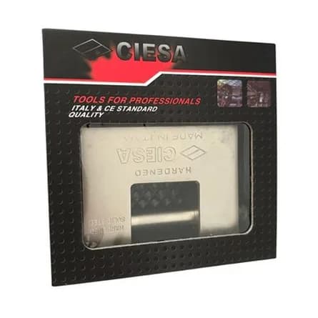 Heavy-duty padlock